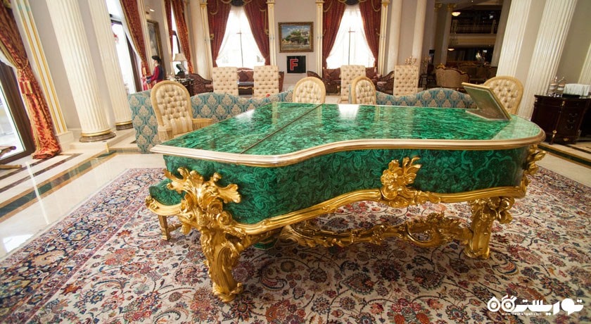 پیانو فوق العاده زیبا در هتل